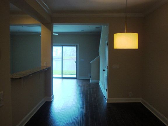 5th image of 1205 Reserve Ln #1205