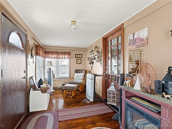 5th image of 400 Josephine Street