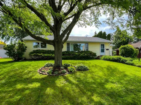 4912 Schofield St, Monona, WI 53716