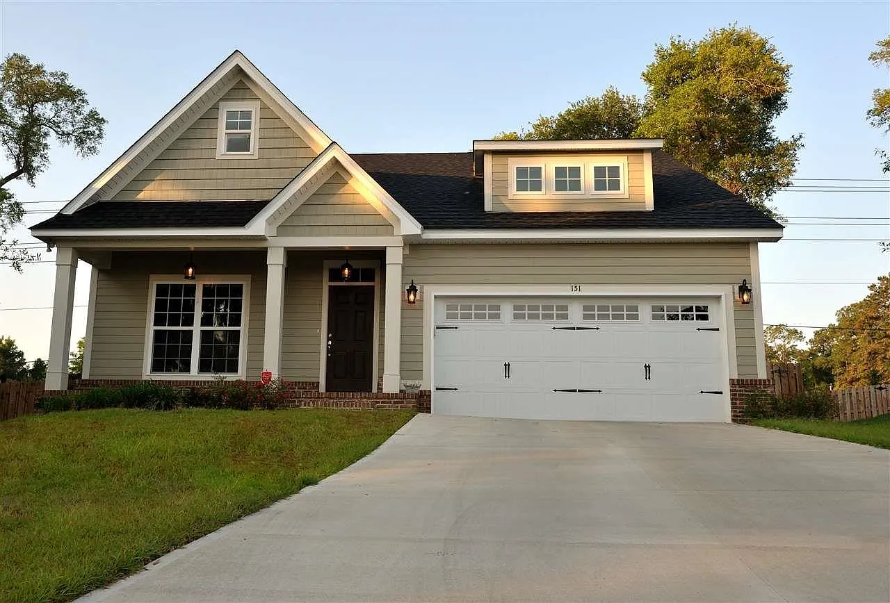 3 bed, 1722 sqft, $2,500 — Photo 1