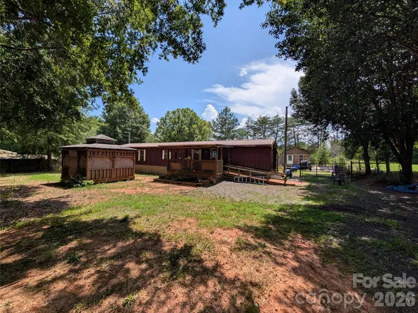 2339 Journeys Pass, Newton, NC 28658