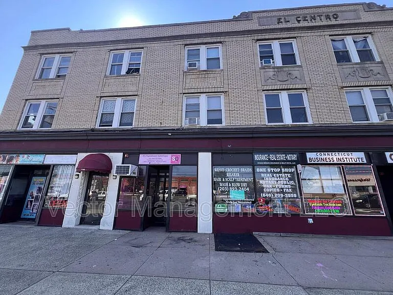 1158 Dixwell Avenue Team Mall #B3 — Photo 8