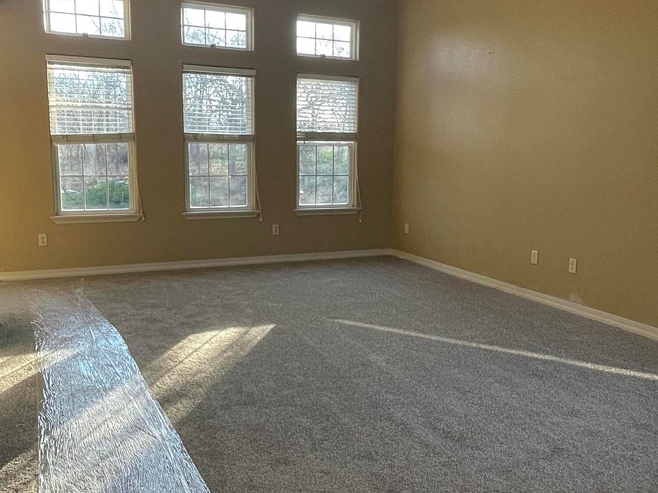 225 West Erin Circle, Bolivar, MO 65613 Zillow