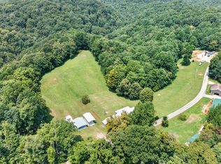 397 NE Star Point Rd, Celina, TN 38551