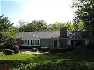 1st image of 4 Terry Ln