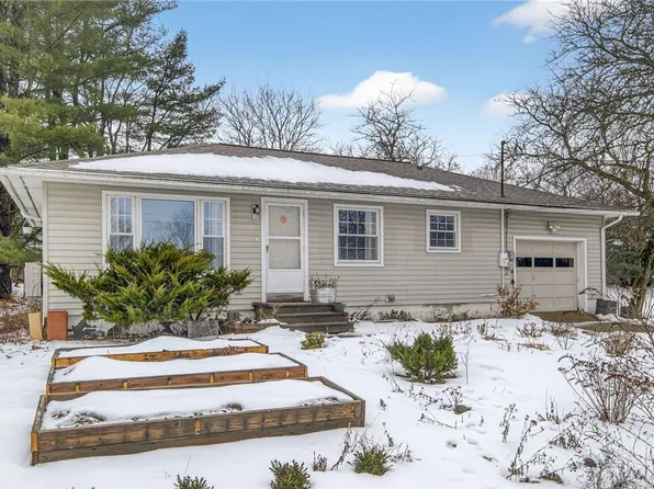 12 Berkshire Dr, Dryden, NY 13053