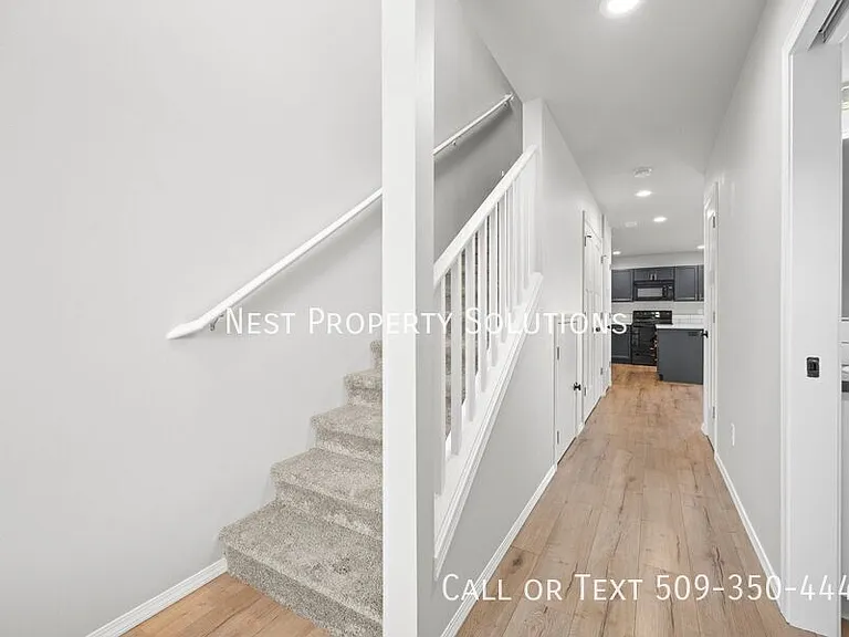 338 W 6th St — Photo 4