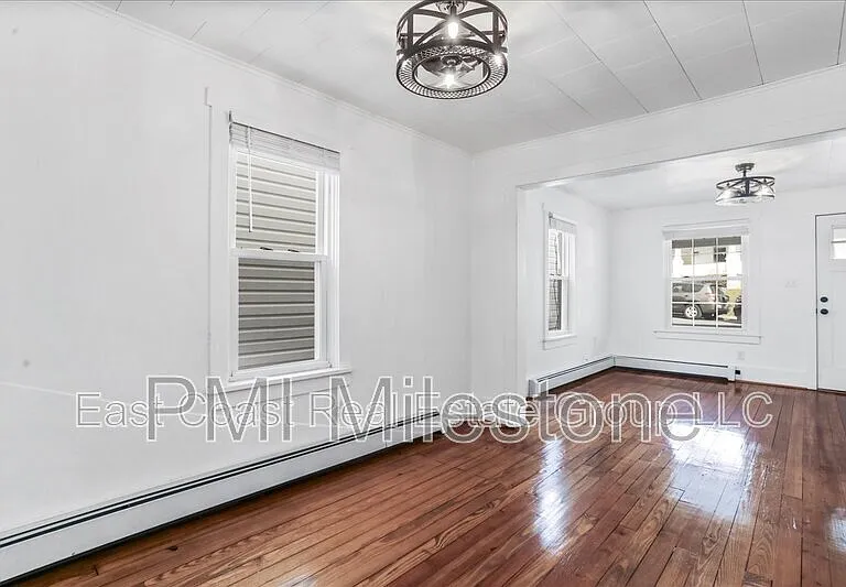 16 Woods Ln — Photo 23