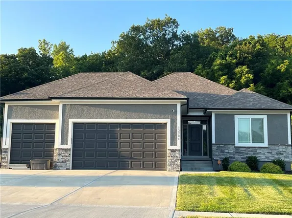 12204 E 89th Ter, Kansas City, MO 64138