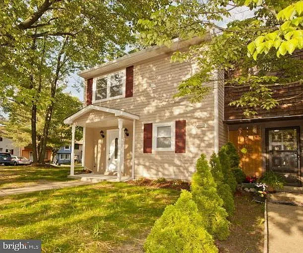 5800 Falkland Pl photo 1