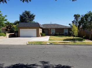 4854 E Santa Ana Ave, Fresno, CA