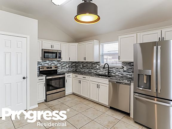 5th image of 1228 Lake Haven Dr