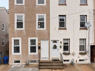 37 2nd St, Bridgeport, PA 19405