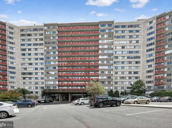 5340 Holmes Run Pkwy Unit 1008, Alexandria, VA 22304