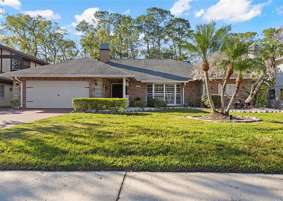 1st image of 14926 Lake Forest Dr
