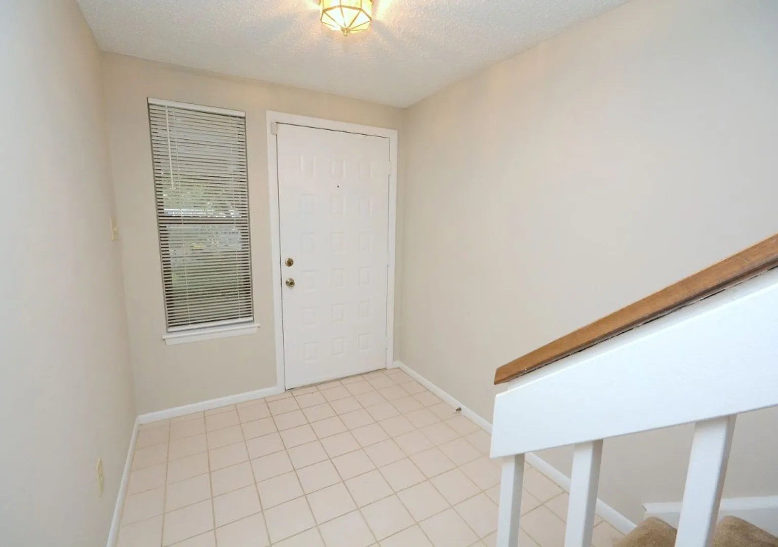 Spacious 3-bedroom, 3.5-bath home available in Aeries on the Bay offers a desirable first-floor p... — Photo 3