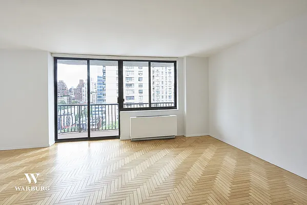 Sold by Warburg | media 11
