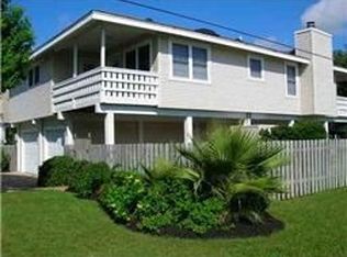 12702 Elena Ct, Galveston, TX 77554