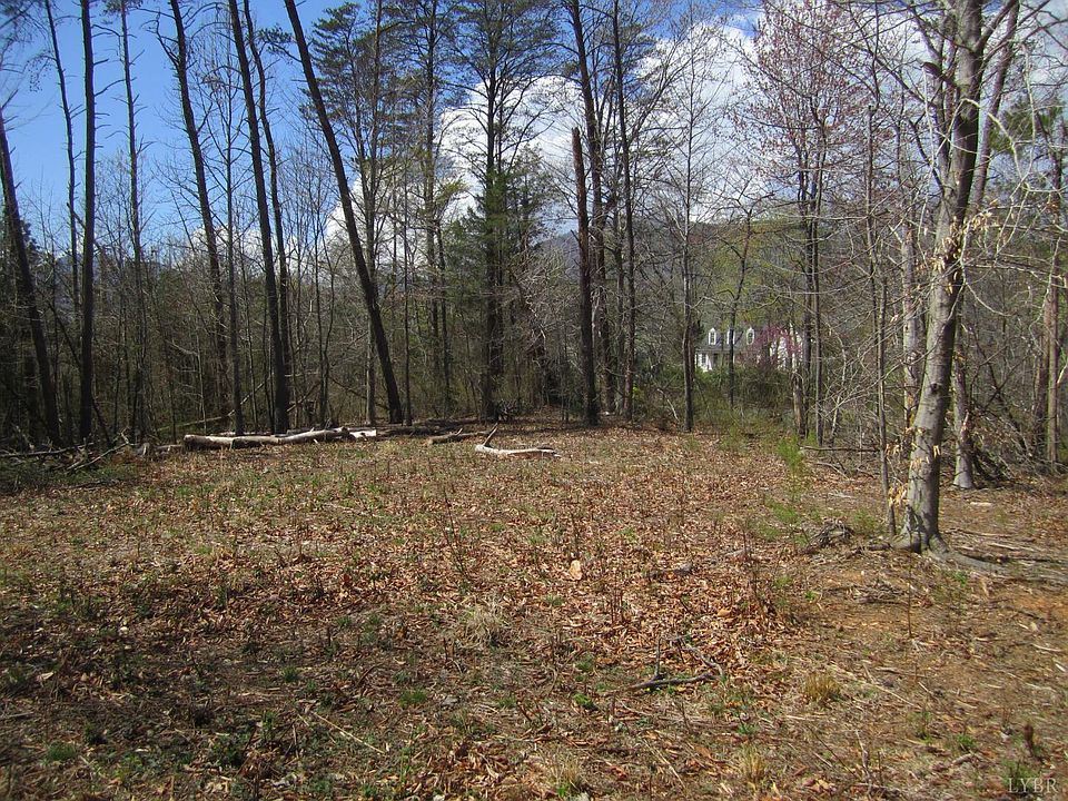 2nd image of 5 Logan Pl Lot 5