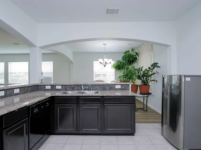 10516 Primo Pl — Photo 8