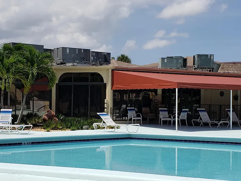 3755 Via Poinciana #304 — Photo 32