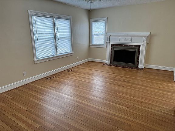 5th image of 1303 Satterfield Dr