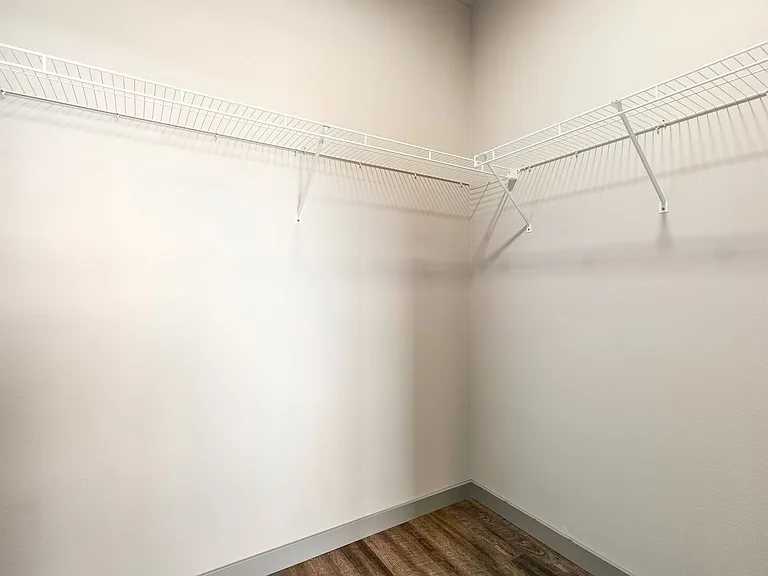 221 Prince Ave — Photo 21