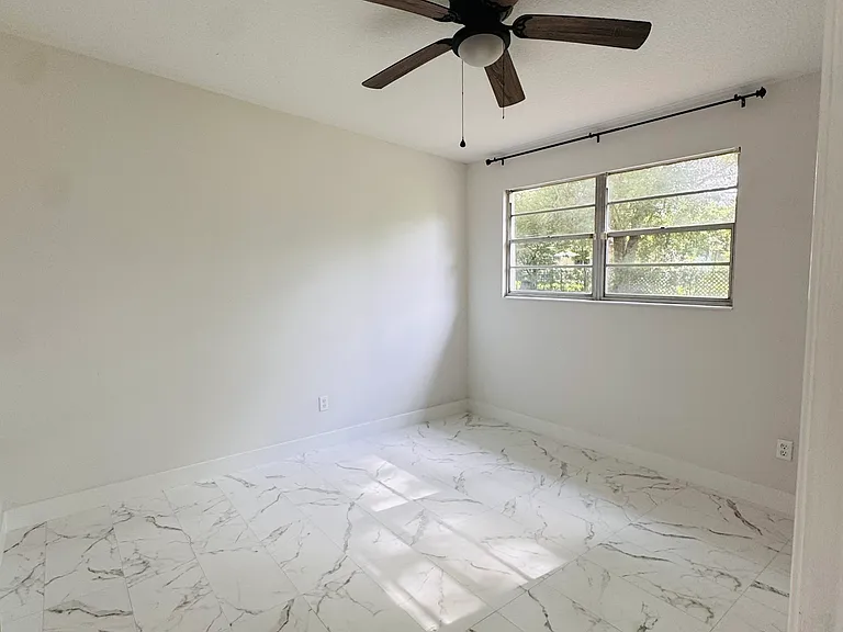 2234 Firestone Rd — Photo 2