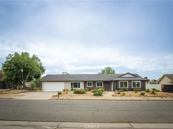 5550 Trail Canyon Dr, Jurupa Valley, CA 91752