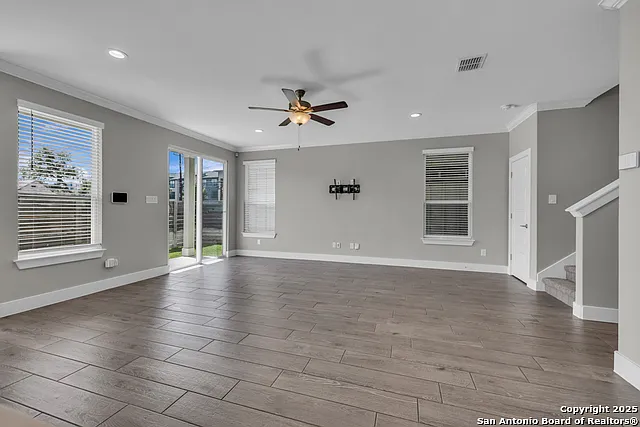 1511 E Sandalwood Ln #6 — Photo 8