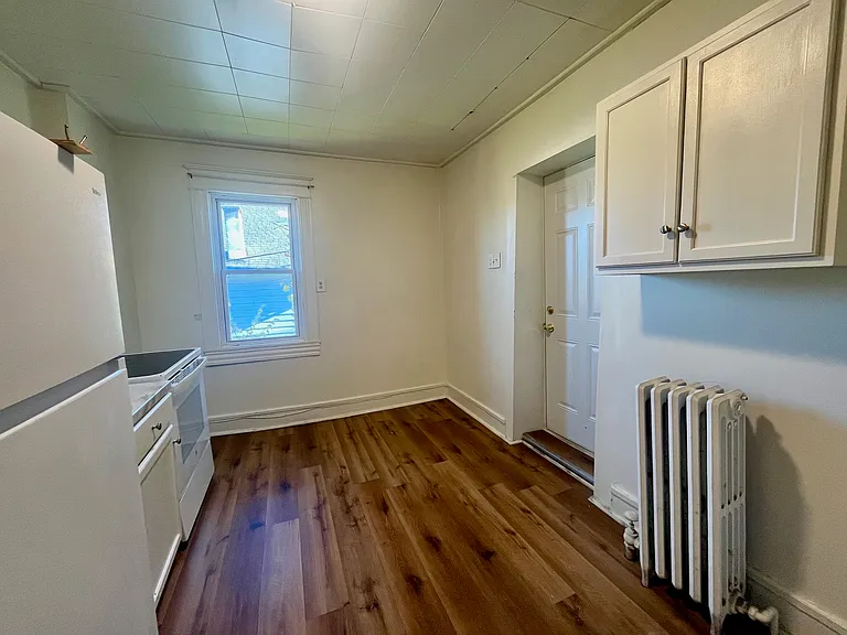 438 Ripple St #2 — Photo 11