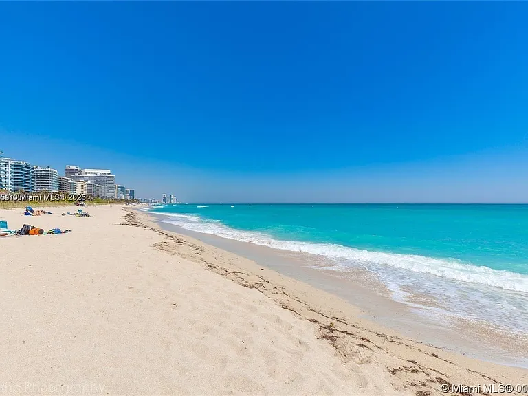 9225 Collins Ave #1006 — Photo 13