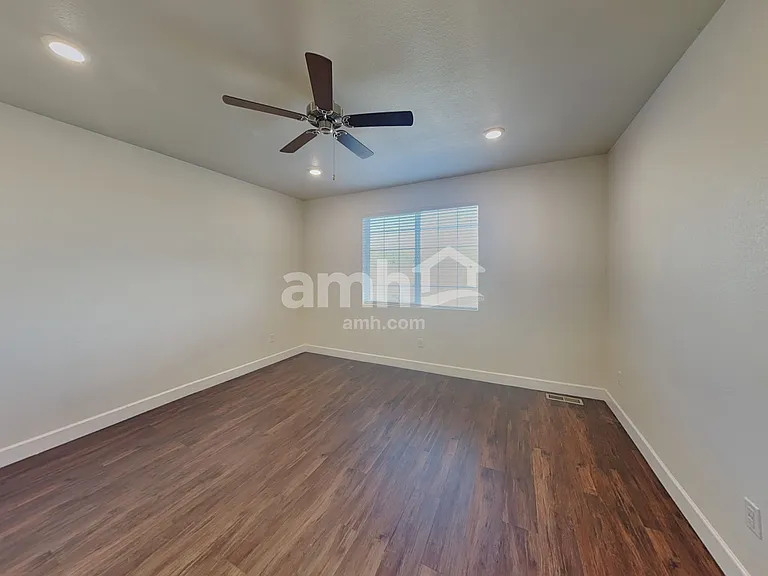 14891 W 82nd Pl — Photo 7