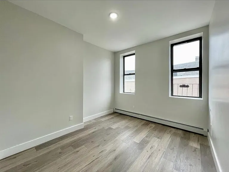 1716 John F Kennedy Blvd #A — Photo 4