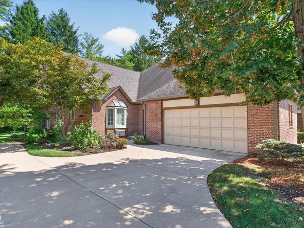 1990 Oldfields Circle North Dr, Indianapolis, IN 46228