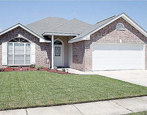 1st image of 2727 Bark Ave
