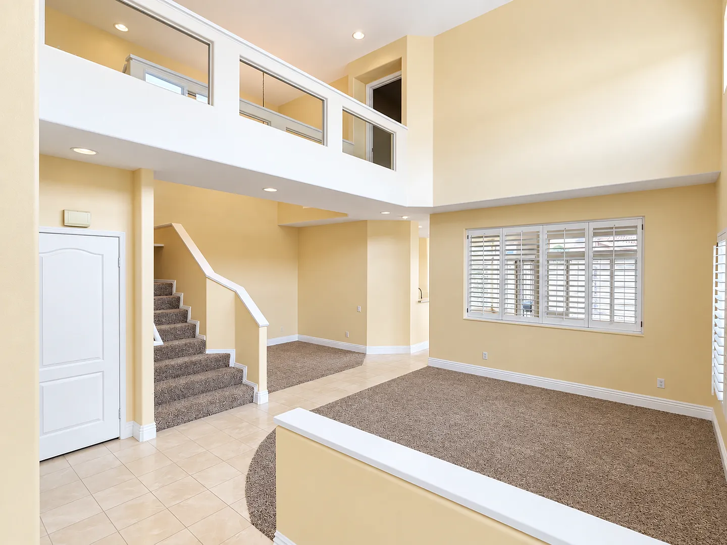 Beautiful Anaheim Hills Home in a Desirable Community! — Photo 3