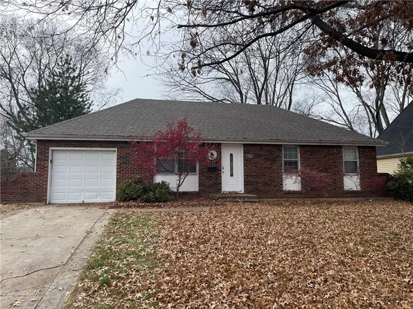 5210 N Manchester Ave, Kansas City, MO 64119