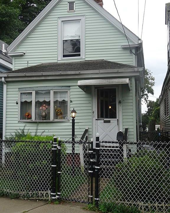 1st image of 41 Glenwood St