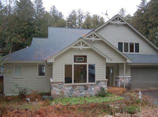 1140 S East Torch Lake Dr, Bellaire, MI 49615