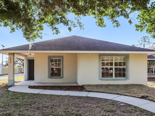 2304 Pleasure Run Dr, Ruskin, FL 33570