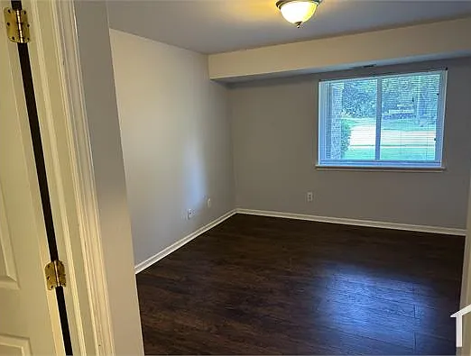 849 Brandon Ave — Photo 7