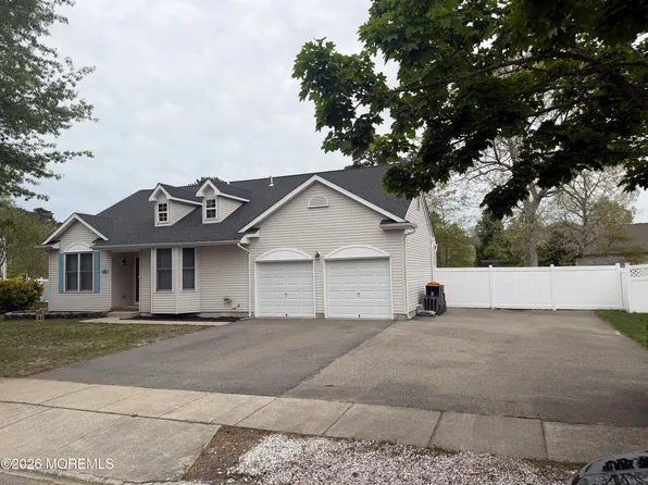 12 N Olympia Drive, Waretown, NJ 08758