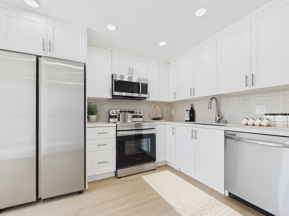 The Harper on Beverly