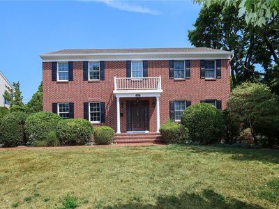 135 Second Street, Garden City, NY, 11530