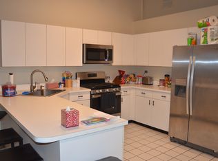 2222 N Racine Ave APT 10, Chicago, IL 60614