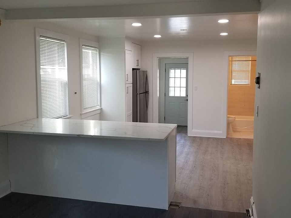 2nd image of 4 2nd St APT B
