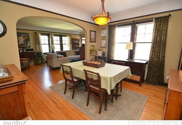 1Duplex ad - dining