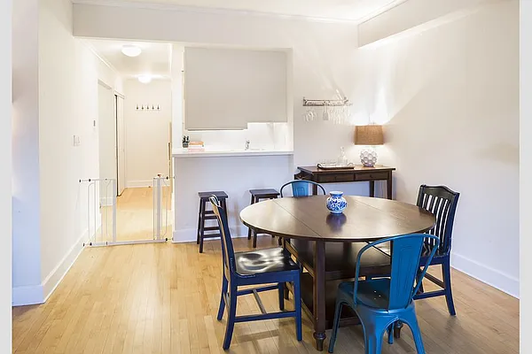 Sold by Stribling | media 11