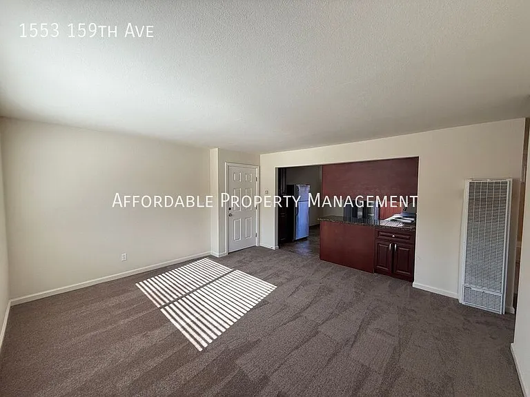 1553 159th Ave — Photo 5